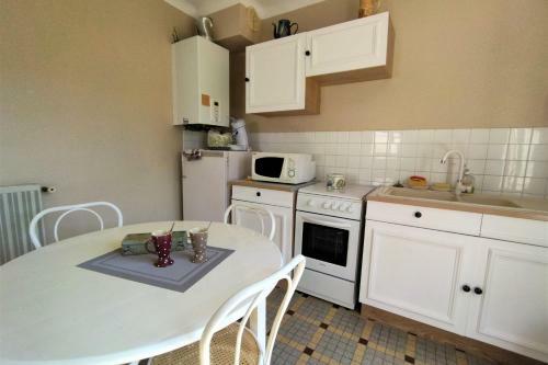 Maison de Vacances Dans Lauthentique Quartier de La Chaume - 45 Pers