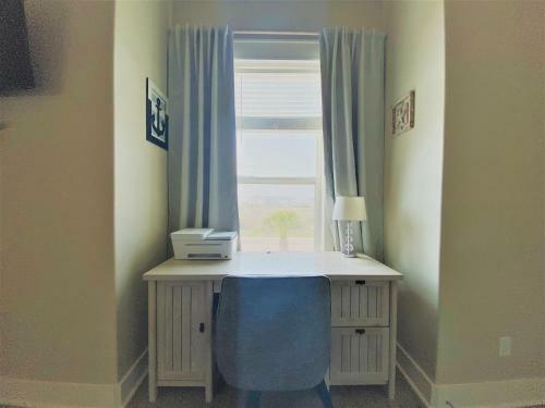 Sea Of Tranquility Townhouse
