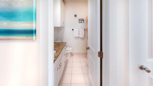 Villa Tc602 Townhome Located In Town, Close To Beach, Shared Pool, Pet Friendly