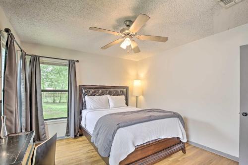 Idyllic Abode With Yard - Near Dtwn And Airport!