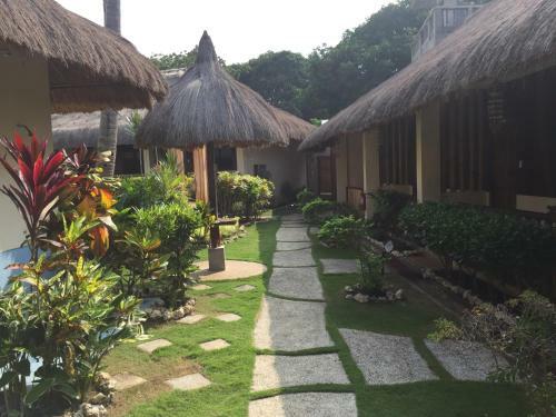 Hotel Chiisai Natsu Resort