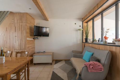 Maison Avec V�randa Et Jardin � 5 Min Des Plages