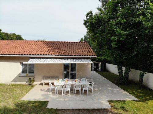 Maison Royan 3 Chambres Avec Salle D'eau, Piscine