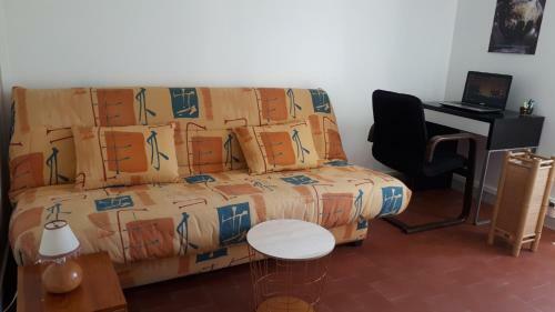 Apartamento La Maison Du Potier Proche de Guedelon