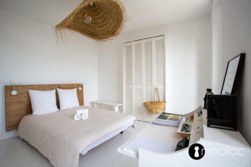 Air-conditioned House With Sea View