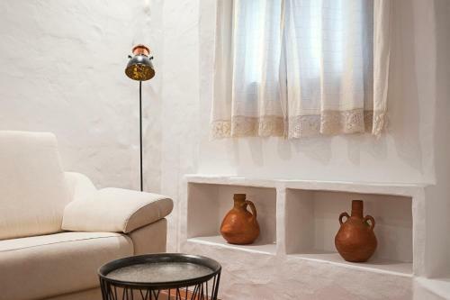 Hostal Y Apartamentos En El Centro La J�bega By Conil Home