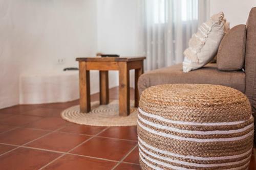 Hostal Y Apartamentos En El Centro La J�bega By Conil Home