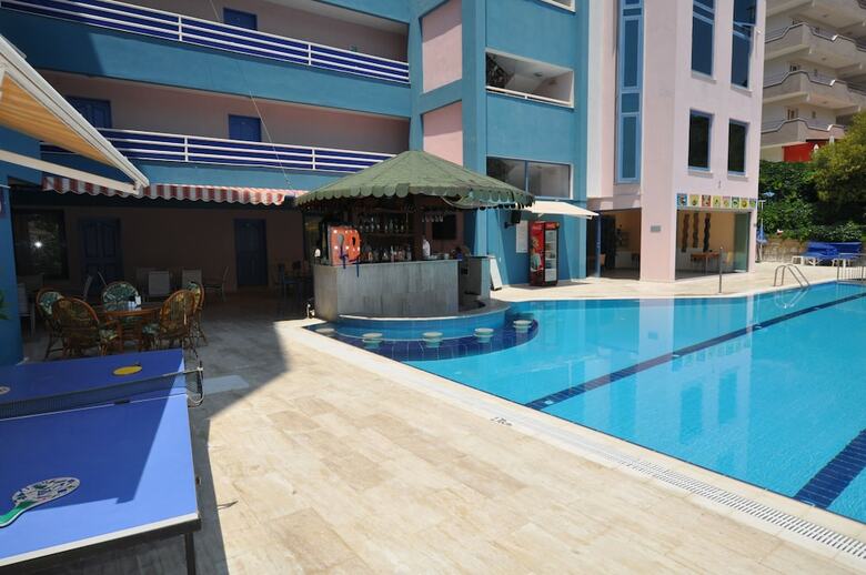 Happy Apart Hotel