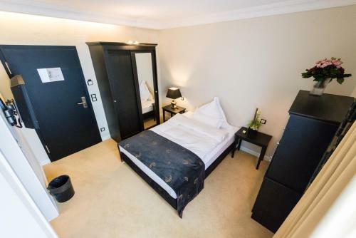 Hotel Business & More