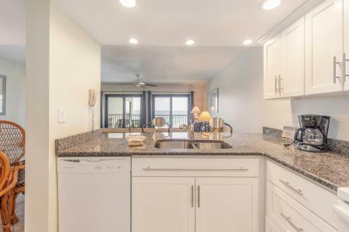 403 The Shores Condo