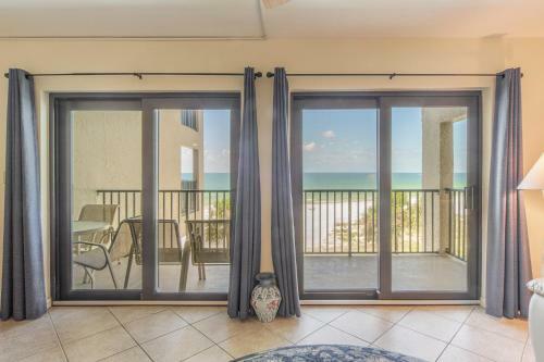 403 The Shores Condo