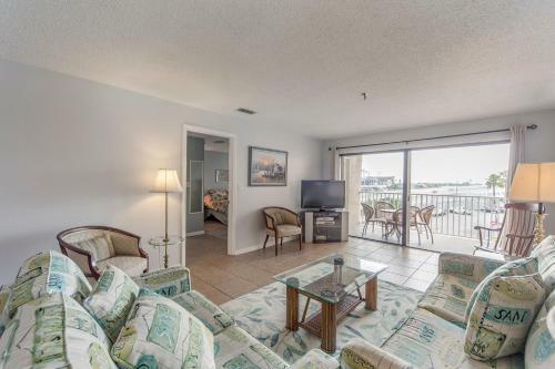 201 Beach Place Condos