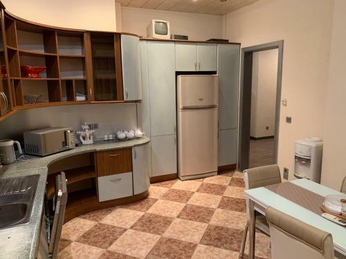 Old City Luxury Family Apartment