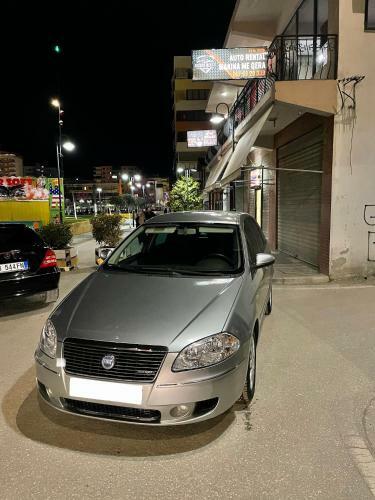 Apartamento A B Property