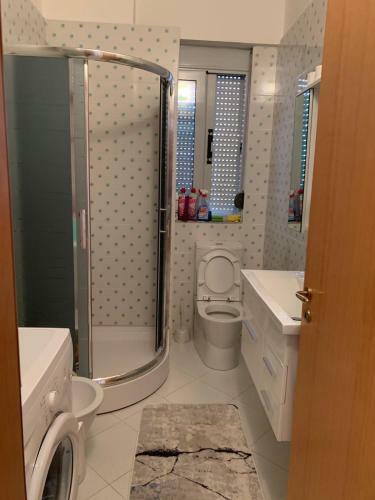 Seaside 1-bedroom Apartment In Lungomare, Vlora