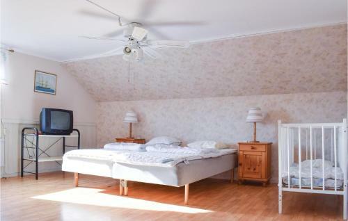 Nice Home In Ankarsrum W/ 2 Bedrooms