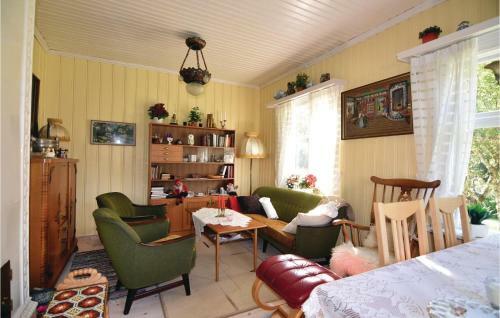 Four-bedroom Holiday Home In Arjang