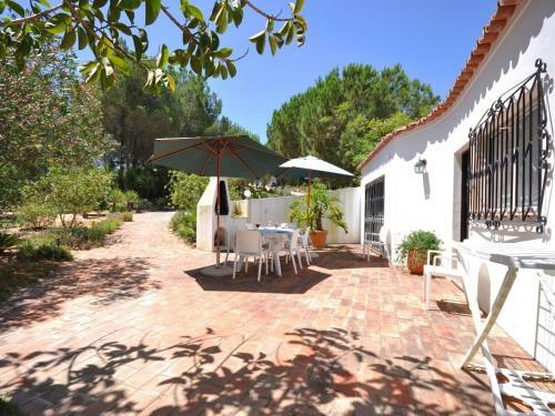 Comfortable And Spacious, 4 Bedroom Traditional Villa