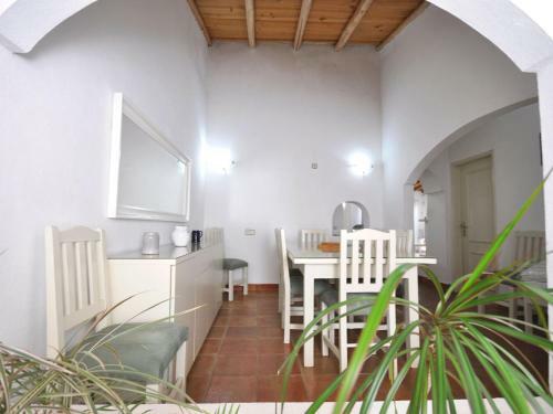 Comfortable And Spacious, 4 Bedroom Traditional Villa