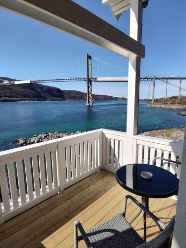 Tjeldsundbrua Sj�hus 1