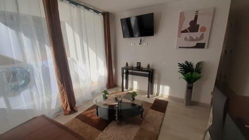 Apartamento Departamento Amoblado. 2 Dormitorios - 2 Ba�os, La Serena