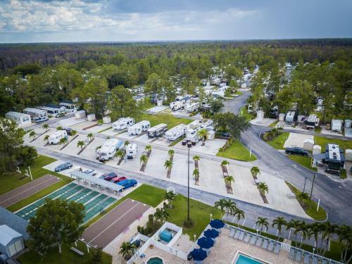 Club Naples Rv Resort