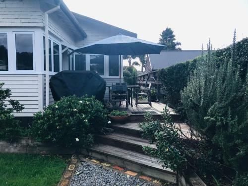 Wharf Cottage (tairua)