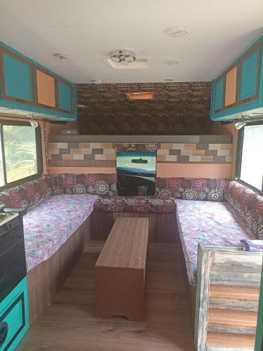 Camping-car Face � La Lagune Tout Confort