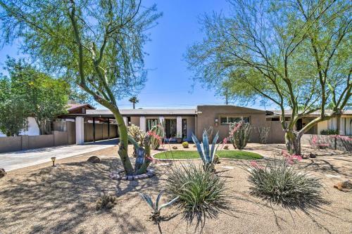 Sleek Phoenix Getaway With Private Pool And Yard!