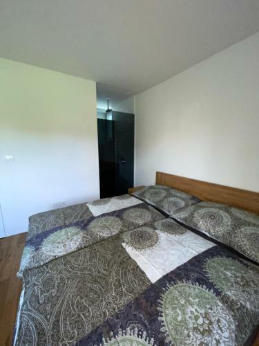 Apartamento Sch�ne Gartenwohnung Mit Carport Und Terrasse!