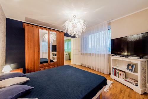Cozy Beach Apartment