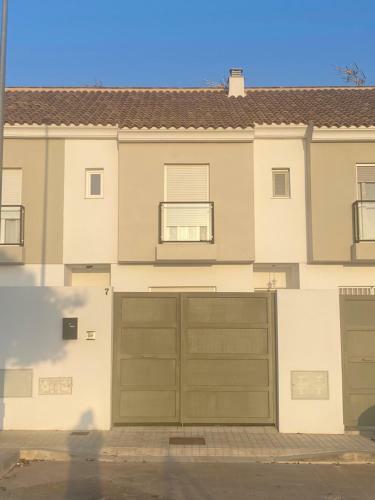 Mora House