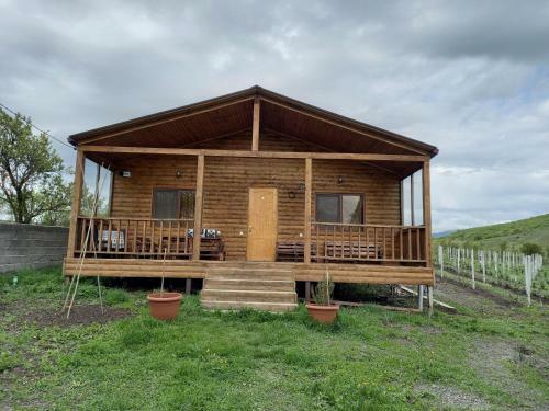 Cottage Ashuri
