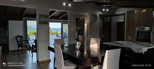 Liland Holiday Home Seaview