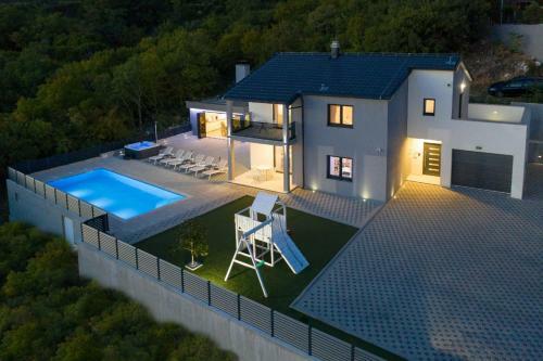 Villa Blue Lake
