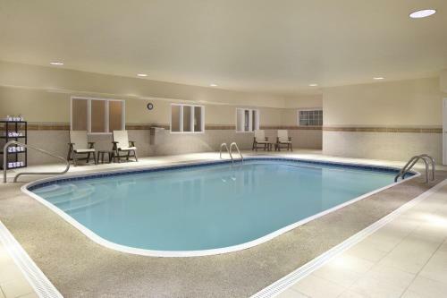 Hotel Country Inn & Suites - Champaign North