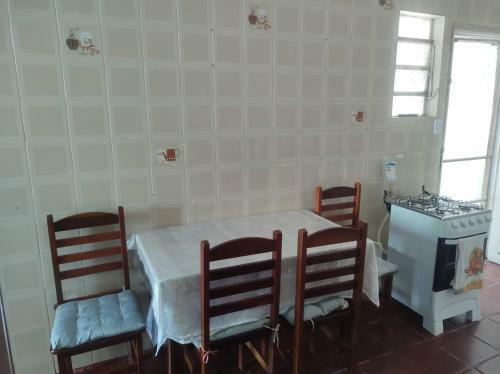 Ambiente Familiar, �rea Nobre, Pr�ximo A Praia.