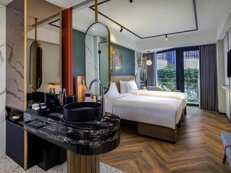 Hotel Tribe Bali Kuta Beach