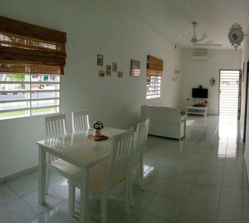 Nibong Tebal Little White Cottage