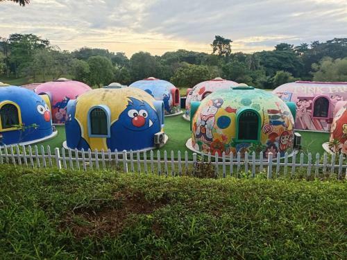 Mamee Dome House Lot 2027, 2028, 2029, 2031