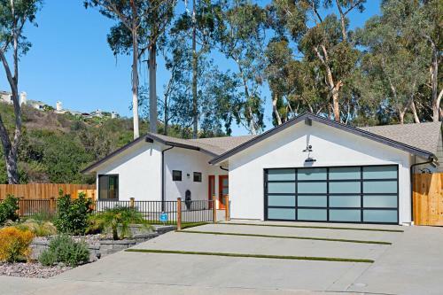 Poppy Cottage