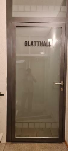 Glatthall Premium