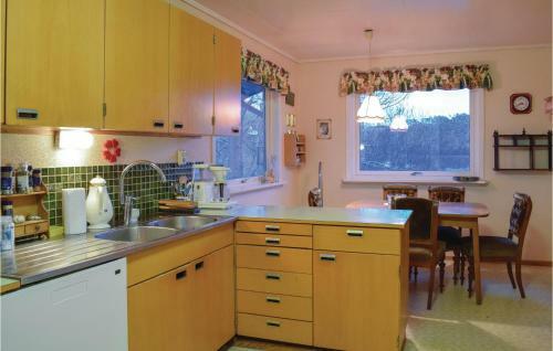Seven-bedroom Holiday Home In Finnas