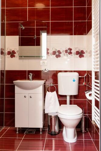 Hostal Marconi Guesthouse