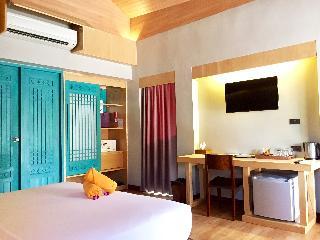 Hotel Weekender Resort & Spa