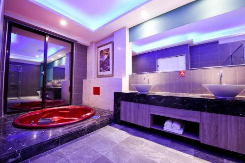 W3 Motel