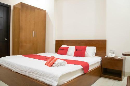 Reddoorz H'hen Hotel