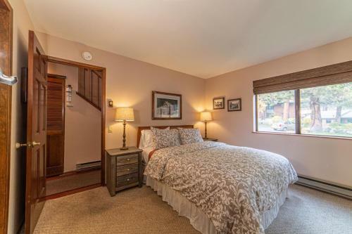 #480 - Pet-friendly, Family-friendly Mountain Condo
