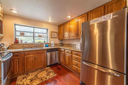 #480 - Pet-friendly, Family-friendly Mountain Condo