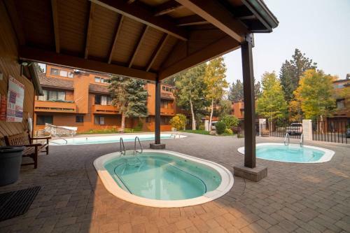 #480 - Pet-friendly, Family-friendly Mountain Condo